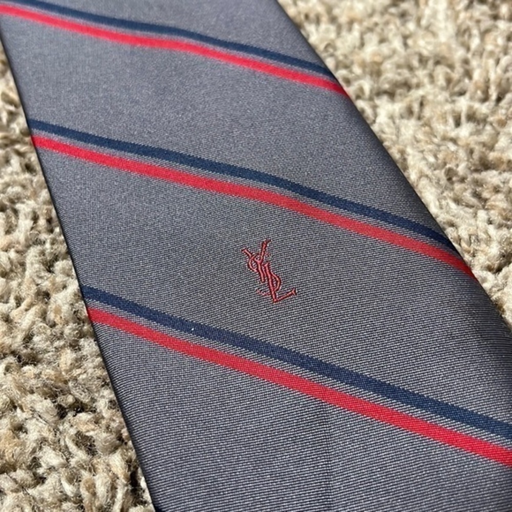 YSL Yves Saint Laurent gray Red Logo Tie